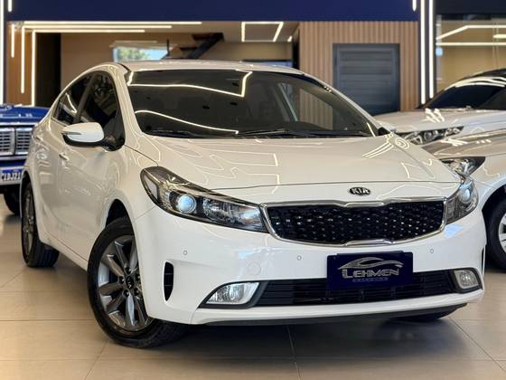 KIA CERATO 1.6 SX 16V FLEX 4P AUTOMÁTICO KIA CERATO 1.6 SX 16V FLEX 4P AUTOMÁTICO